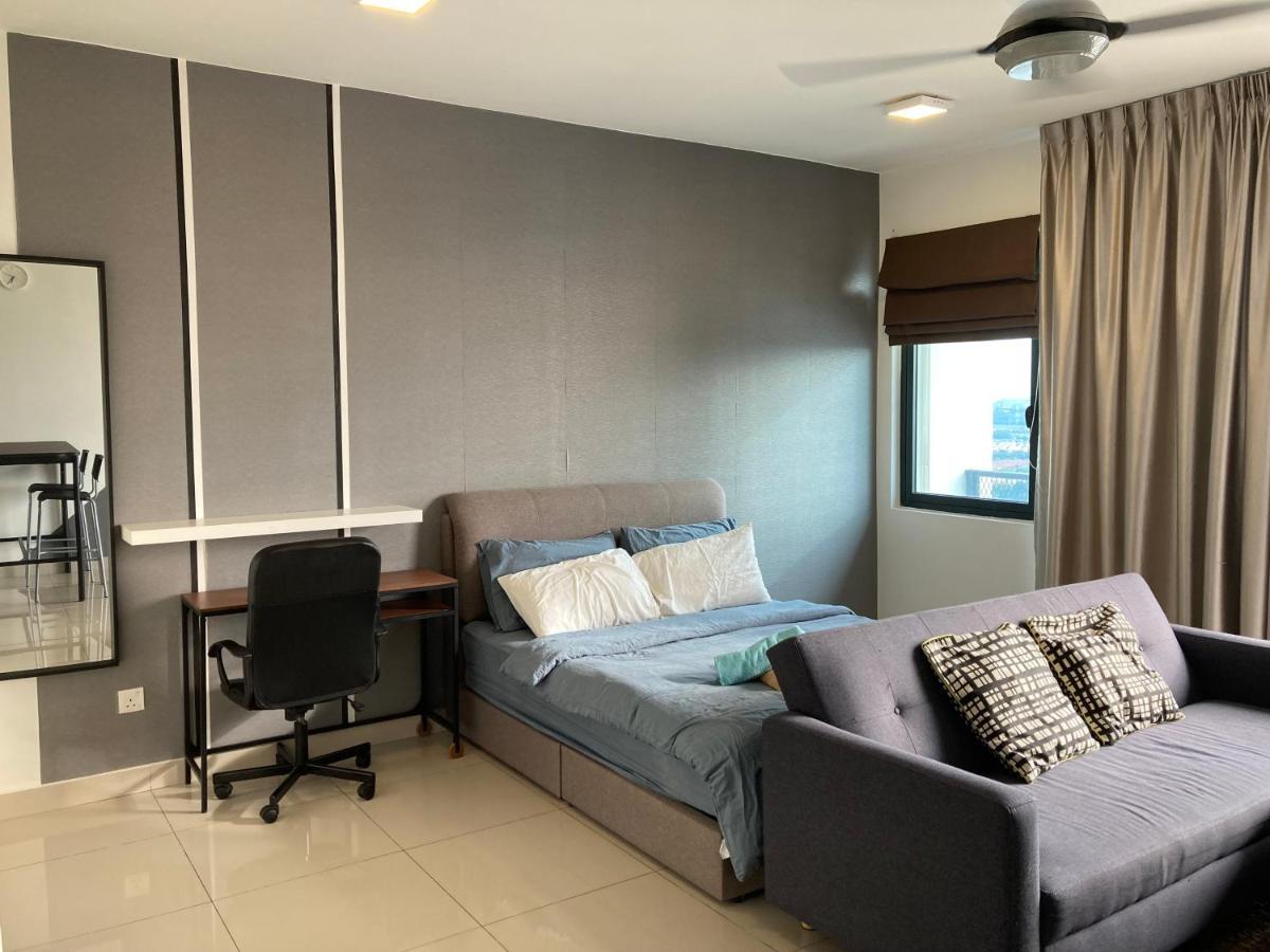 Apartment Warm At Trefoil