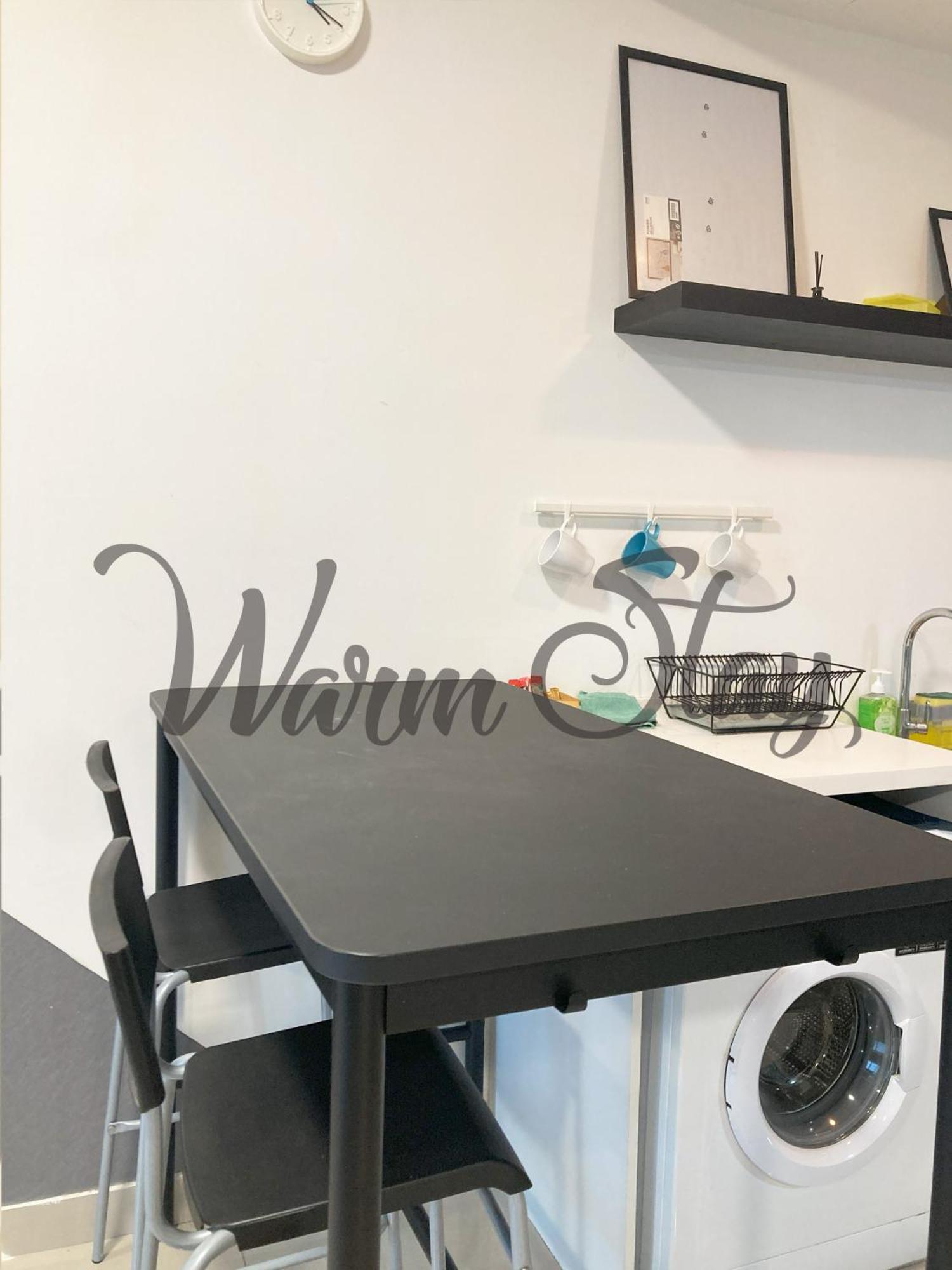 Warm At Trefoil Apartment